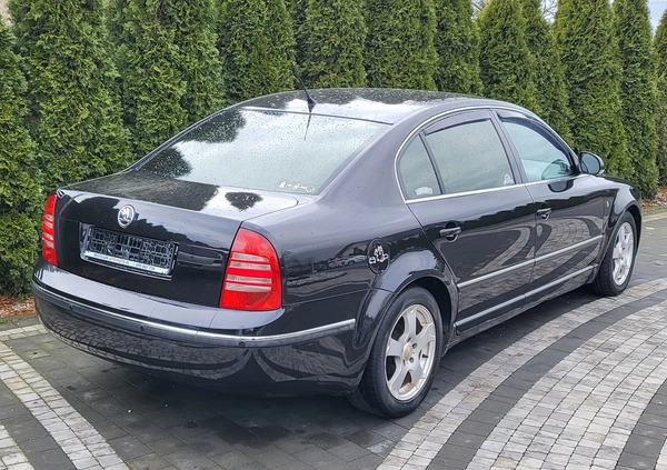 Skoda Superb cena 12900 przebieg: 225000, rok produkcji 2007 z Łęknica małe 232